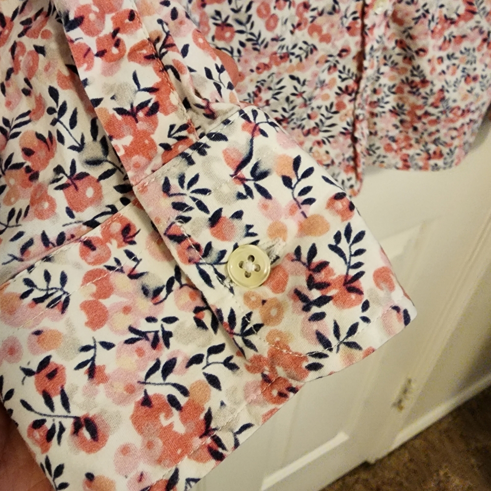 The Shirt by Rochelle Behrens Floral Button Down Shirt - Pink and White - Picture 4 of 7